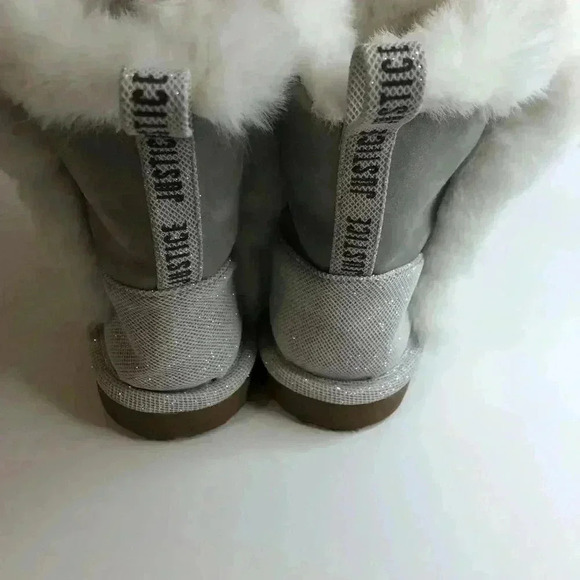 Justice Girls Snow Boots Gray with white faux fur trim has sequins size 13 - Picture 4 of 5